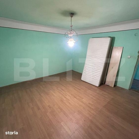 Casă cu 2 camere cu Teren 386 Mp în Central