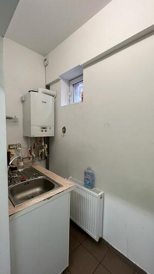 Spațiu comercial, de 280 mp, în P-ța Muncii