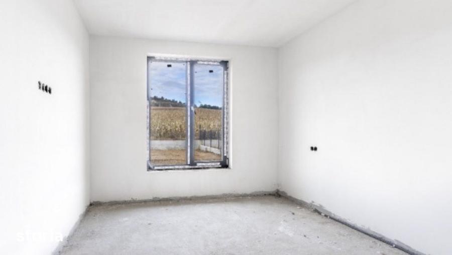 Casă cu 5 camere cu Teren 515 Mp în Baciu