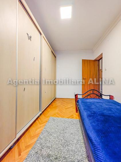 Apartament cu 4 camere decomandat în Kogălniceanu