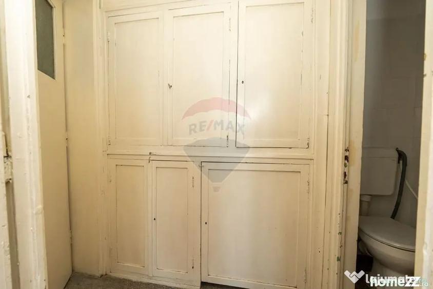 Apartament cu 2 camere semidecomandat în Calea București