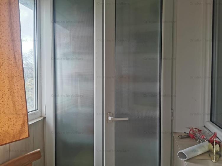 Apartament cu 2 camere semidecomandat în Obor
