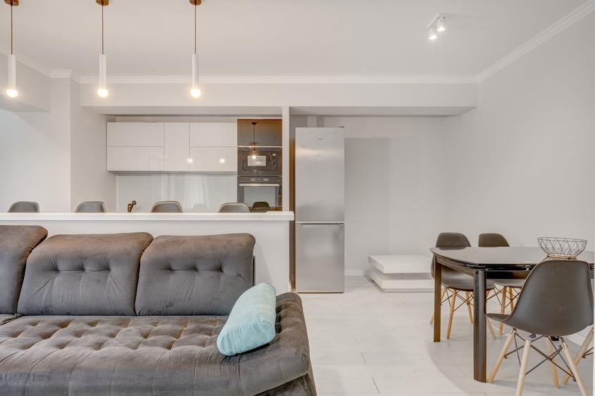 Apartament cu 2 camere decomandat în Câmpia Libertății