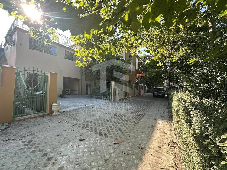 Spațiu comercial, de 400 mp, în Siliștea Snagovului