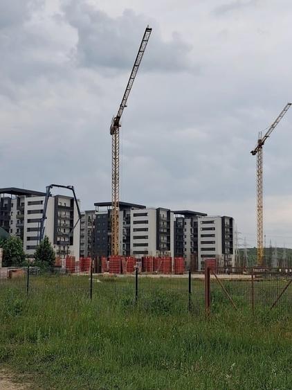 Teren Construcții intravilan de 9500 mp, în Triaj