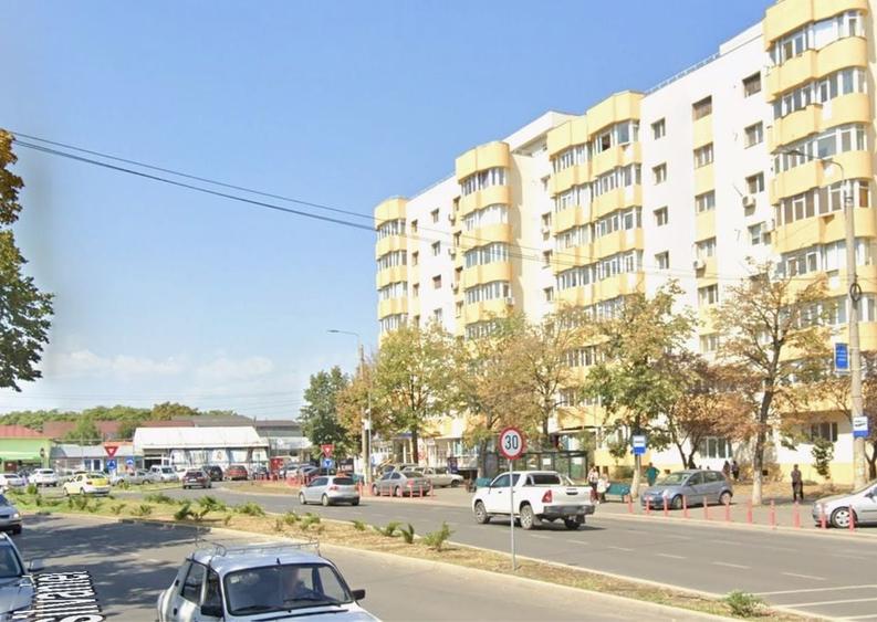 Apartament cu 2 camere decomandat în Central