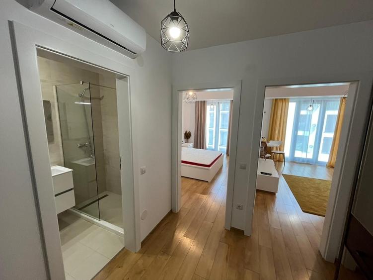 Apartament cu 2 camere decomandat în Sârbi