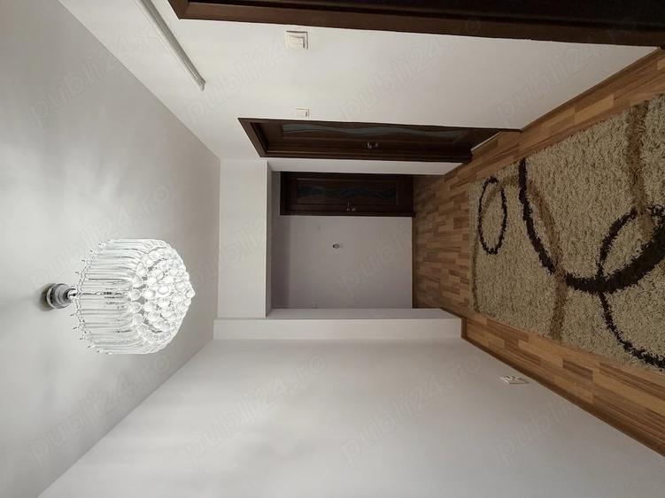 Apartament cu 3 camere decomandat în Ultracentral
