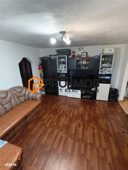Apartament cu 2 camere semidecomandat în Unirii Sud