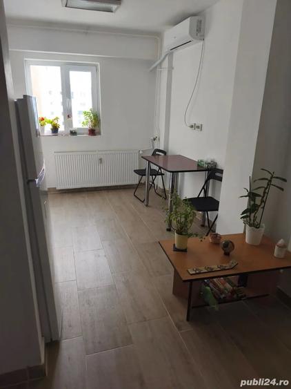 Apartament cu 3 camere decomandat în Muncii