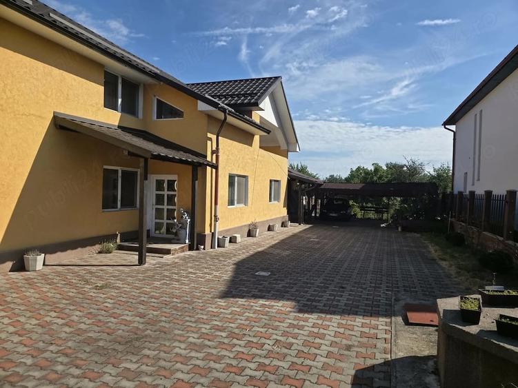Casă cu 6 camere cu Teren 1200 Mp în Central
