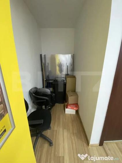 Spațiu comercial, de 99 mp, în Craiovița Nouă