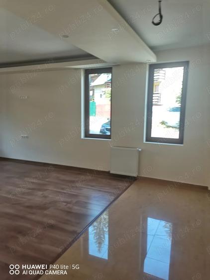 Apartament cu 3 camere decomandat în Bușteni
