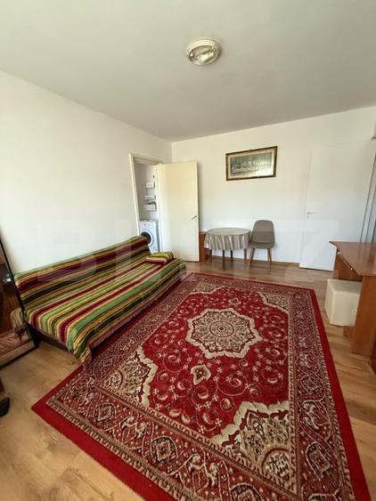 Apartament cu 2 camere semidecomandat, mobilat în Gemenii