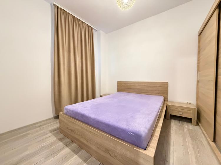 Apartament cu 2 camere semidecomandat în Giroc