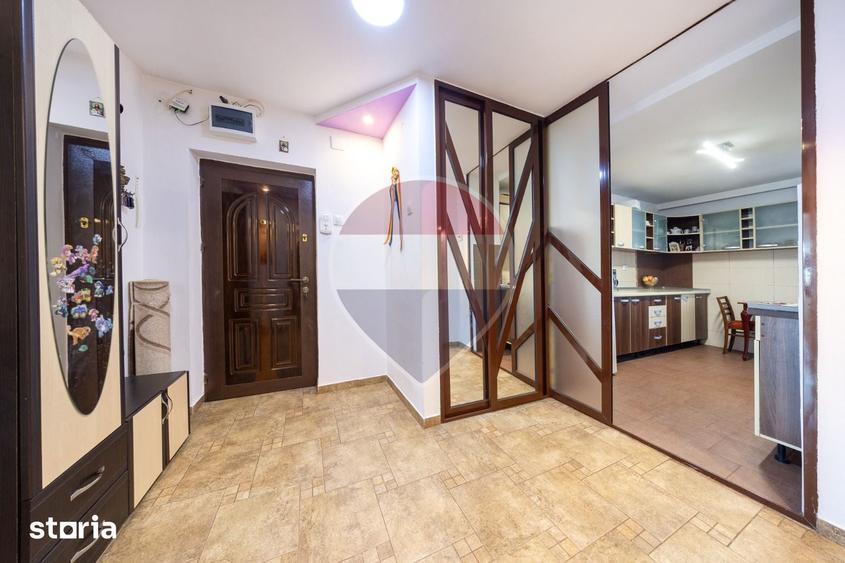 Apartament cu 3 camere în Jibert