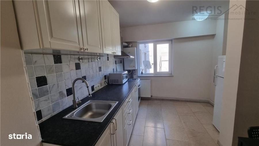 Apartament cu 3 camere decomandat, mobilat în Răcădău