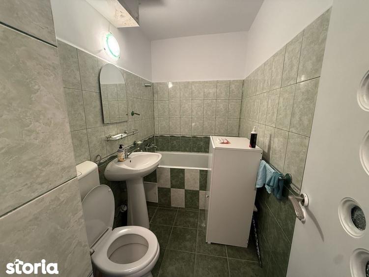 Apartament cu 2 camere semidecomandat în Calea București