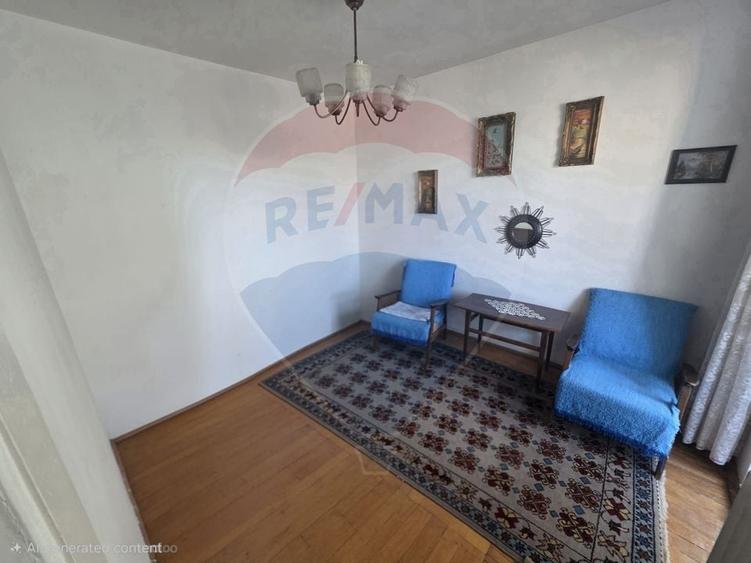 Apartament cu 3 camere semidecomandat în Take Ionescu