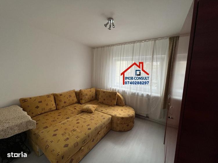 Apartament cu 2 camere decomandat în Banca Națională