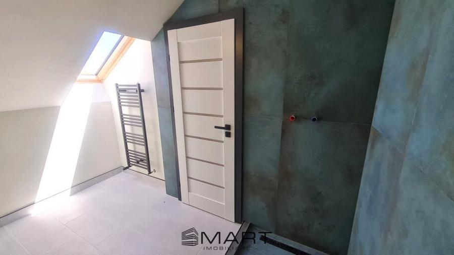 Casă cu 4 camere cu Teren 230 Mp în Central