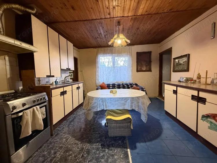 Casă cu Teren 300 Mp în Mehala