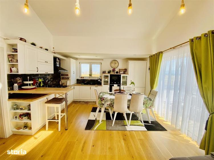 Apartament cu 4 camere în Central