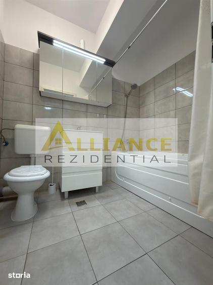 Apartament cu 2 camere în Apărătorii Patriei