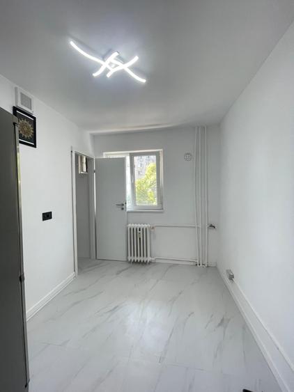 Apartament cu 2 camere decomandat în Rahova