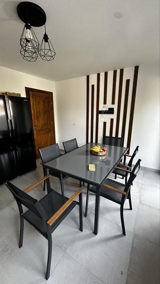 Casă cu 3 camere cu Teren 180 Mp în Lumina