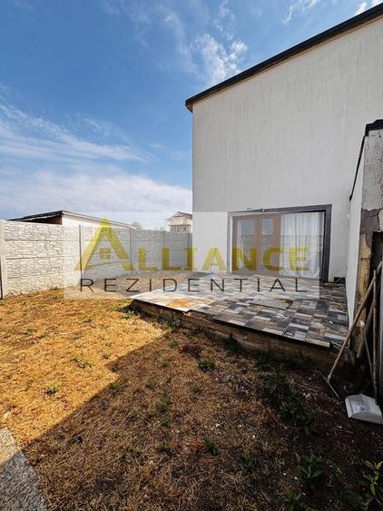 Duplex cu 3 camere cu Canalizare în Berceni