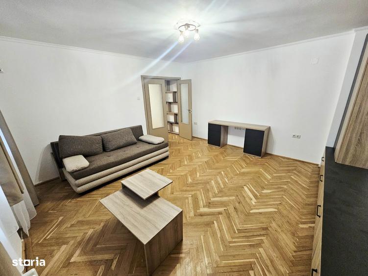 Apartament cu 3 camere în Ultracentral