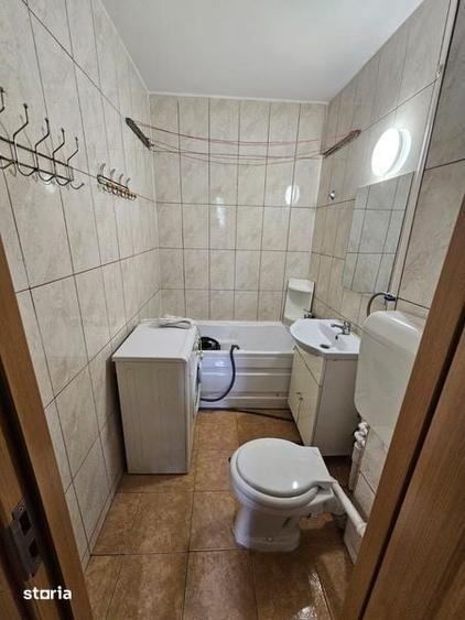 Apartament cu 2 camere semidecomandat în Industriilor