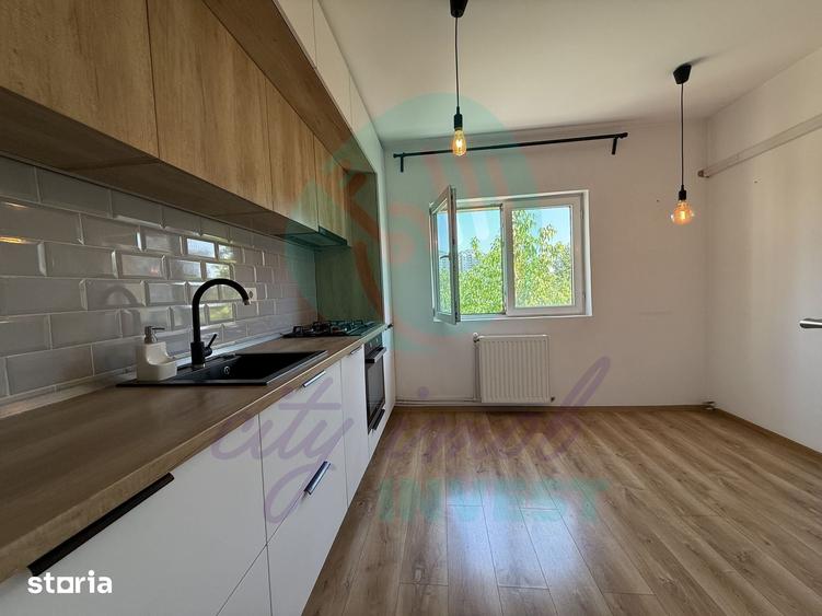 Apartament cu 2 camere decomandat în Vitan