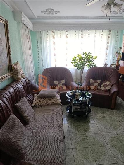 Apartament cu 3 camere decomandat, mobilat în Dorobanți 1