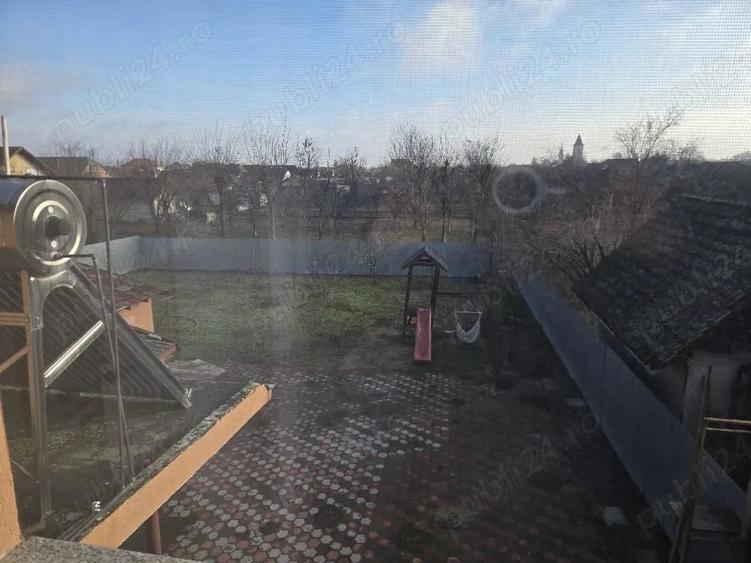 Casă cu 6 camere cu Teren 530 Mp în Central