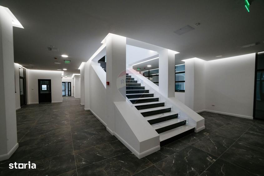 Spațiu comercial, de 245 mp, în Ultracentral
