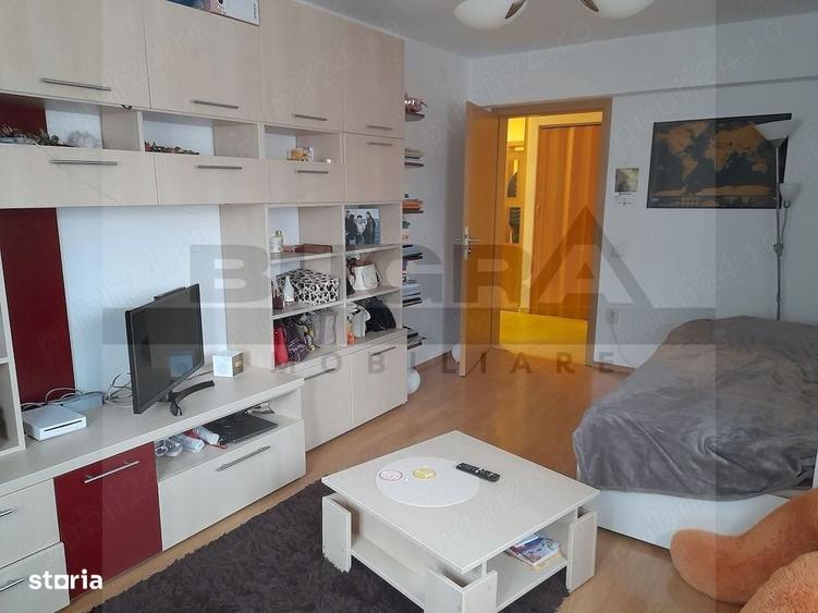Garsonieră decomandată în Calea Turzii