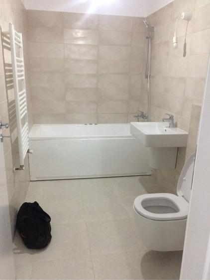 Apartament cu 2 camere decomandat în Exterior Vest