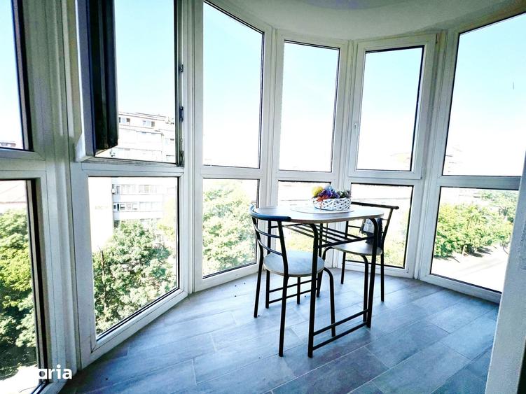 Apartament cu 4 camere în Aradului