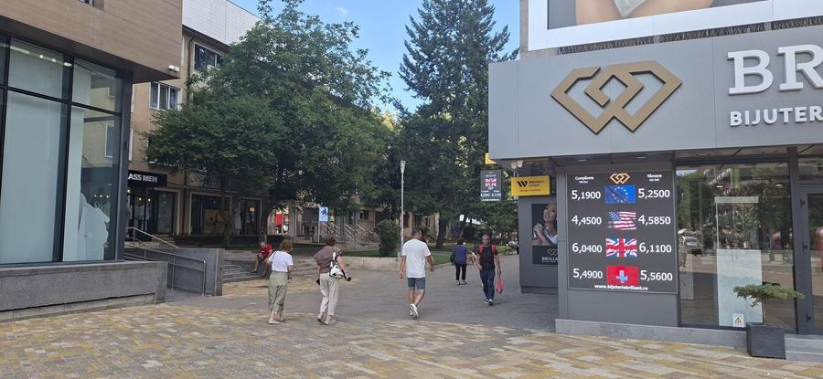 Garsonieră în Central