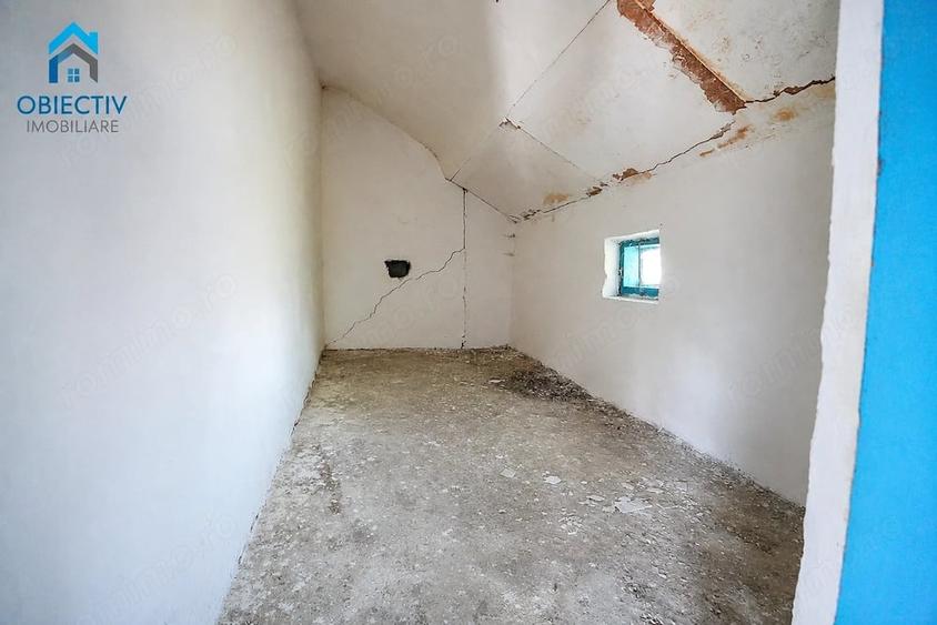 Casă cu 3 camere cu Teren 997 Mp în Drăgănești