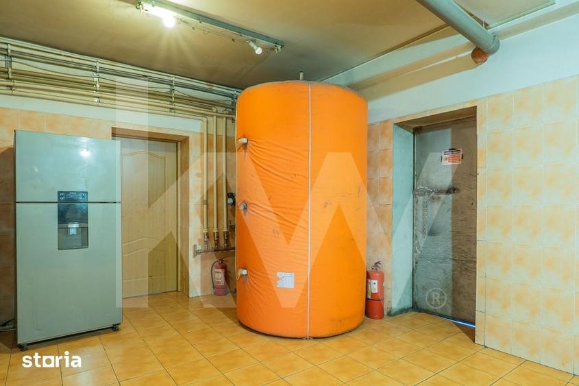 Spațiu comercial, de 760 mp, în Cârța
