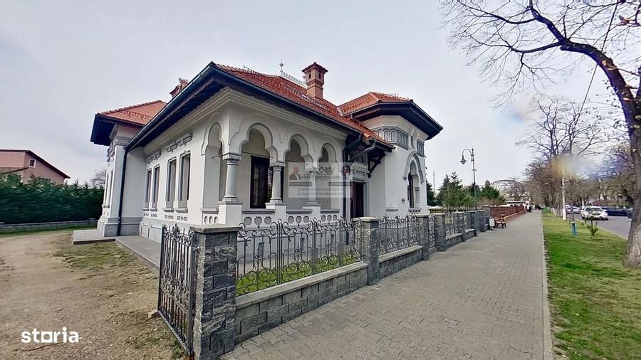Casă cu 4 camere în Tecuci