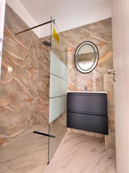 Duplex cu 4 camere cu Canalizare în Moșnița Nouă