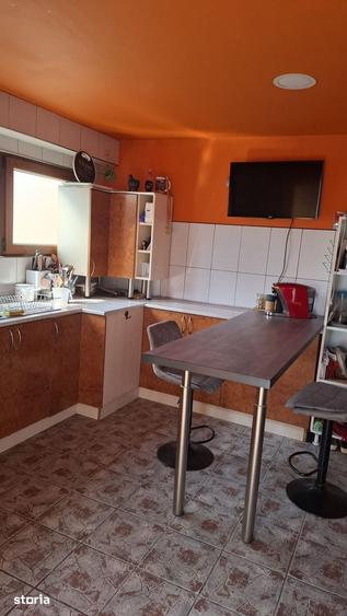 Apartament cu 5 camere în Central