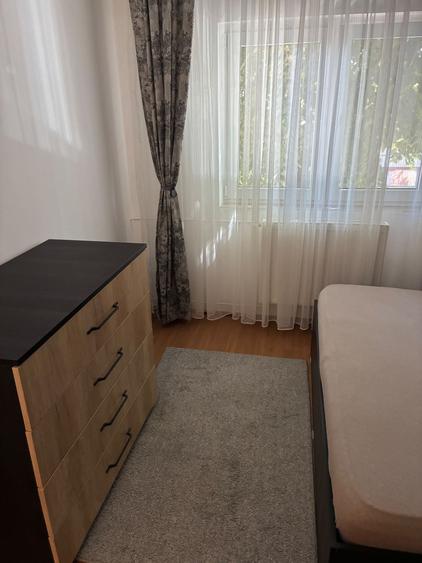 Apartament cu 2 camere decomandat în Rogerius