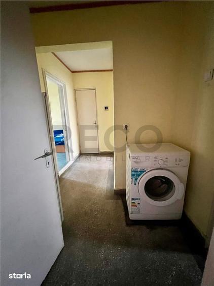 Apartament cu 3 camere decomandat în Rogerius