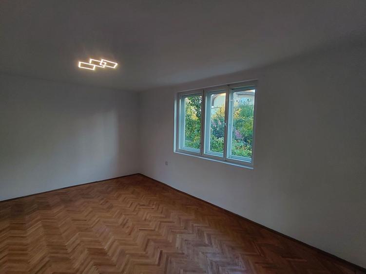 Casă cu 4 camere cu Teren 200 Mp în Gheorgheni