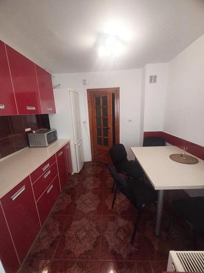 Apartament cu 2 camere decomandat în Micălaca